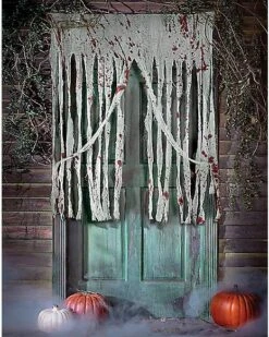 6.5 Ft Bloody Shredded Fabric